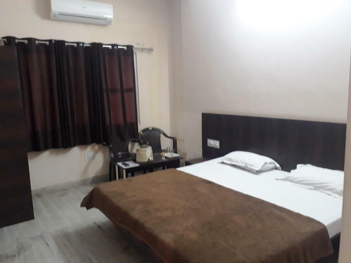 Laxmi Mahal Hotell Udaipur Exteriör bild
